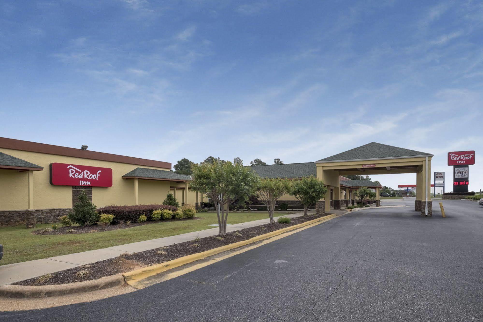 Red Roof Inn Columbus Phenix City Exterior photo